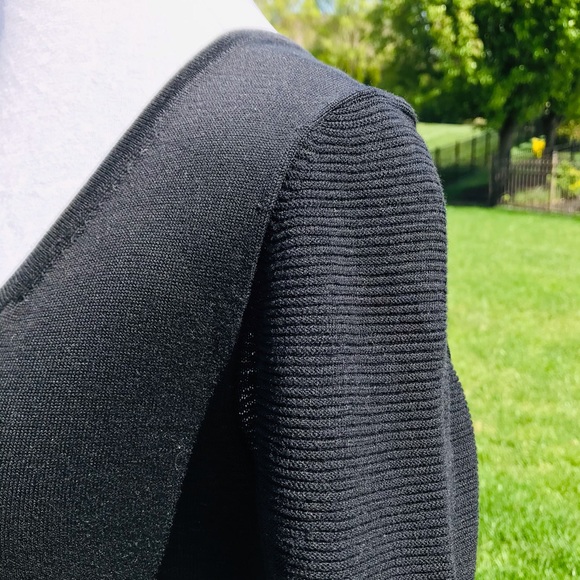 Black knit Elie Tahari trumpet dress - Picture 3 of 6